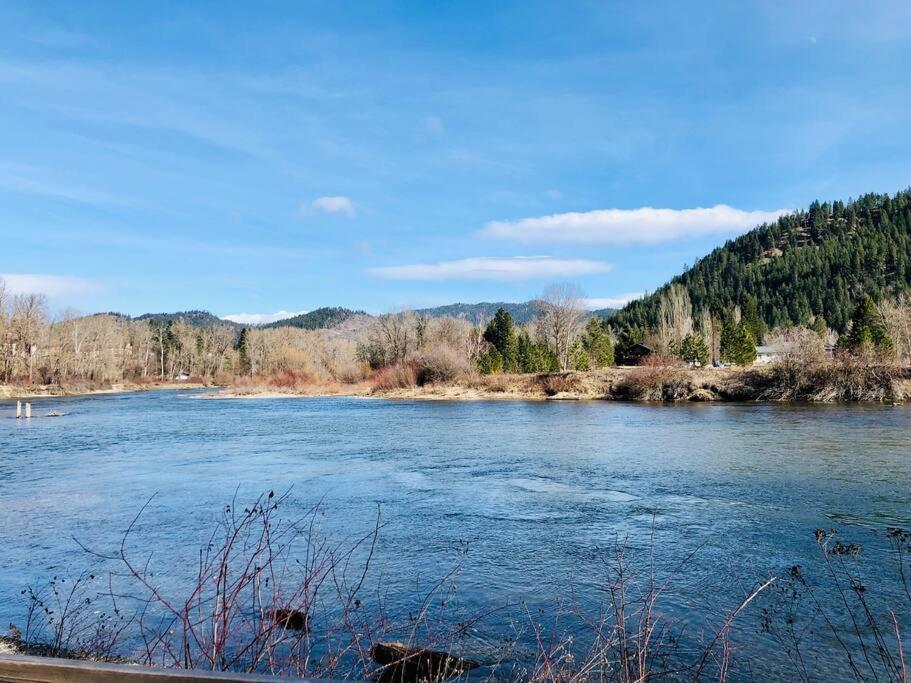 Appartement Walk To Downtown Leavenworth * Sleeps 6 + Pets * Ground Level Gem! Extérieur photo
