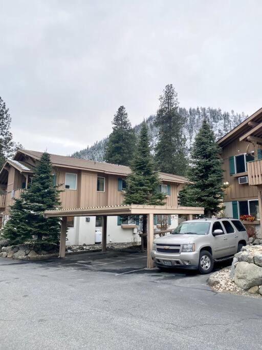 Appartement Walk To Downtown Leavenworth * Sleeps 6 + Pets * Ground Level Gem! Extérieur photo
