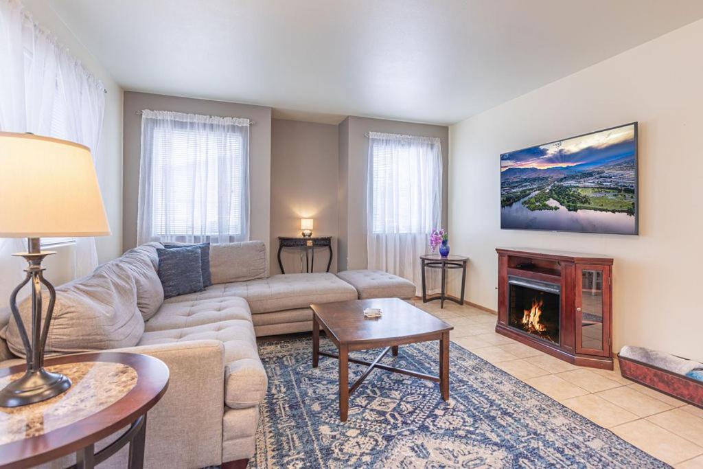 Appartement Walk To Downtown Leavenworth * Sleeps 6 + Pets * Ground Level Gem! Extérieur photo